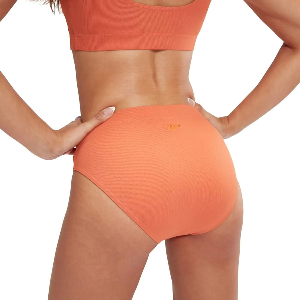 Купальник SPEEDO Textured Deep U-Back Bikinis, Размер р.34, Цвет Оранжевый Купальник SPEEDO Textured Deep U-Back Bikinis, Размер р.34, Цвет Оранжевый