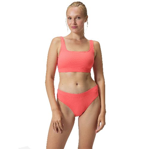 Купальник SPEEDO Textured Deep U-Back Bikinis, Размер р.30, Цвет Коралловый Купальник SPEEDO Textured Deep U-Back Bikinis, Размер р.30, Цвет Коралловый